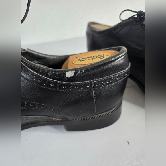 Men's Leather Spike Classics Golf Shoes - Picture 12 of 14